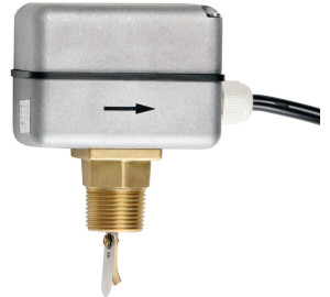 Liquid flow switch