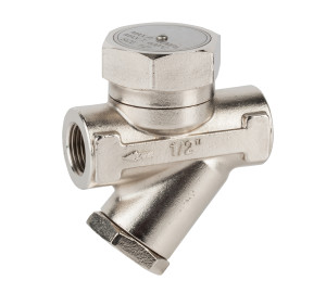 Thermodynamic steam trap with strainer