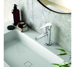 Single lever wash-basin mixer