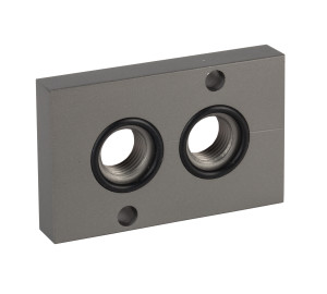 Adaptor plate for pneumatic actuator speed controller